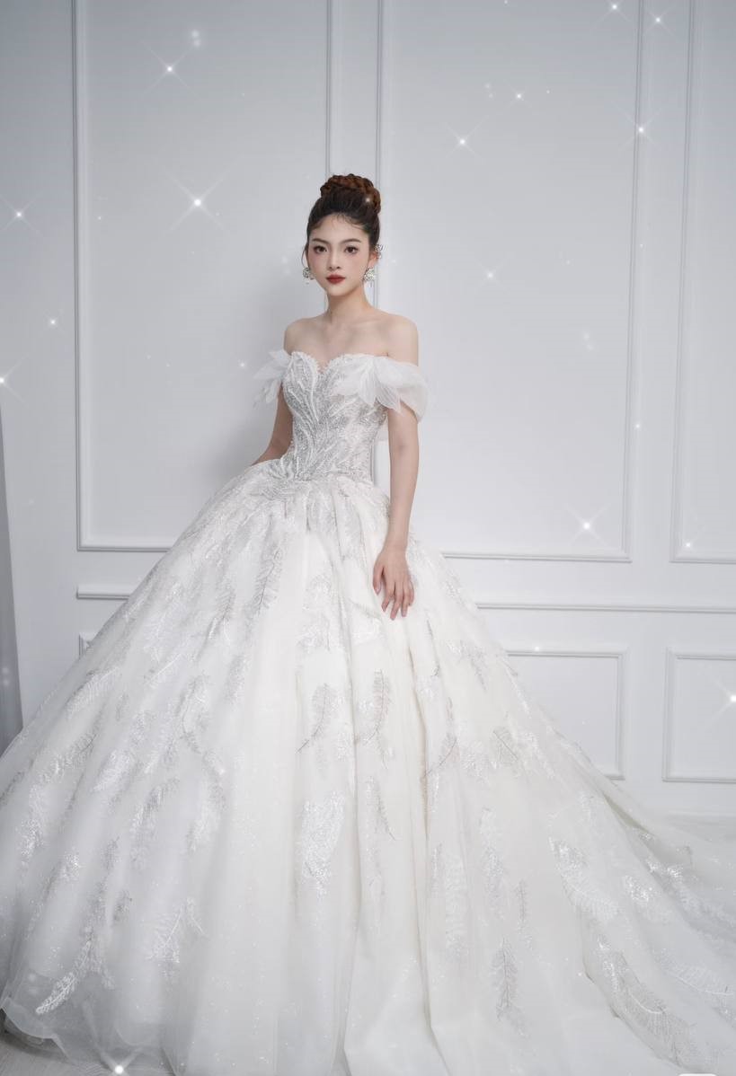 Ivory Starlight Petals