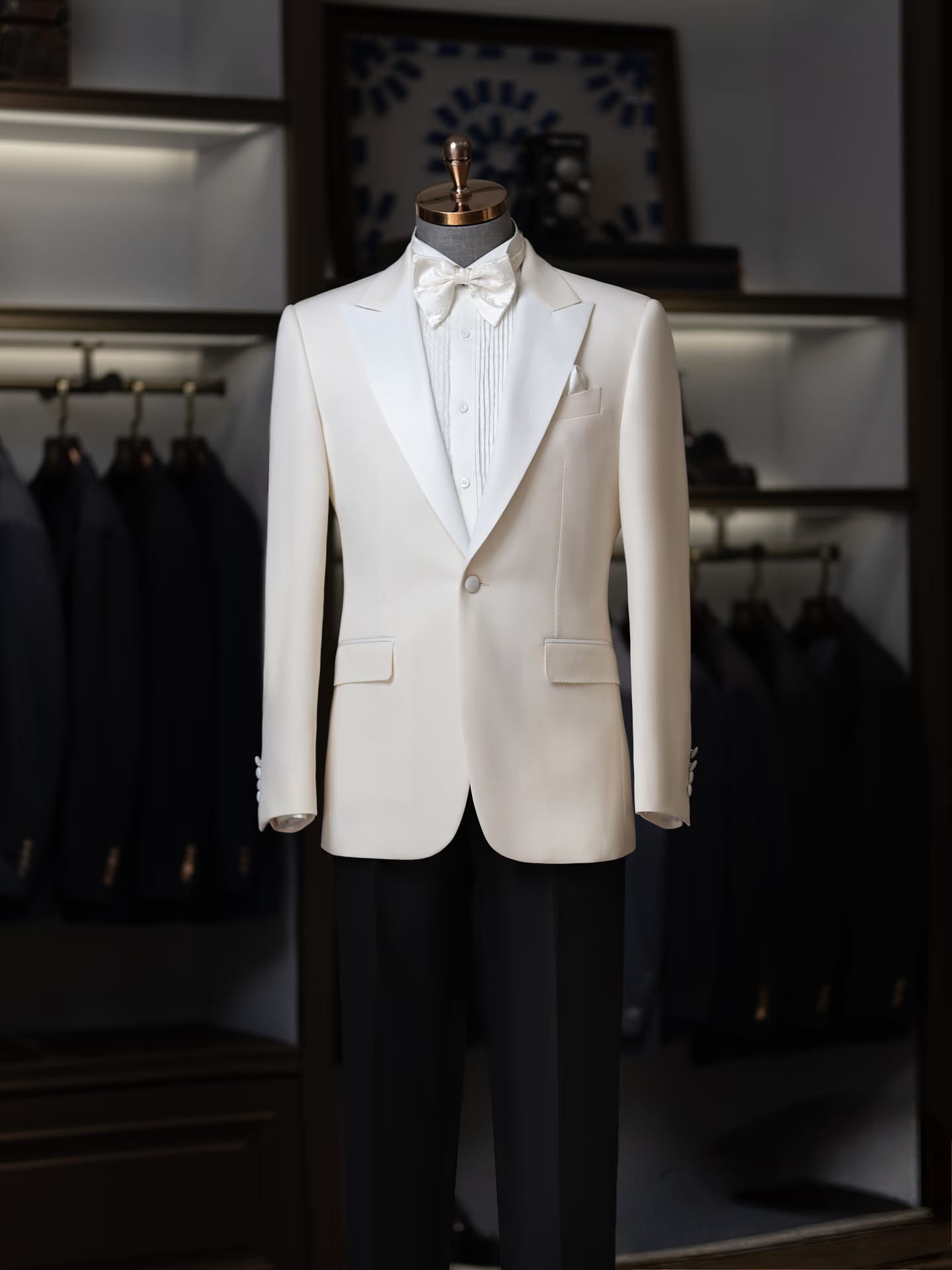 Ivory Prestige – Classic Tuxedo Suit